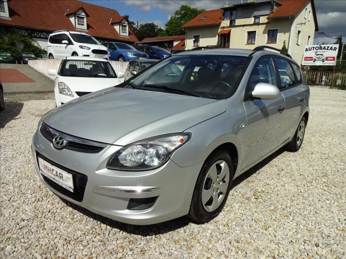 Hyundai i30 - Náhled 2