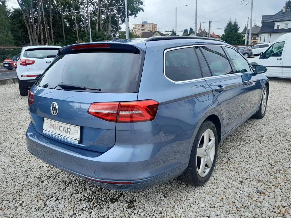 Volkswagen Passat Variant - Náhled 7