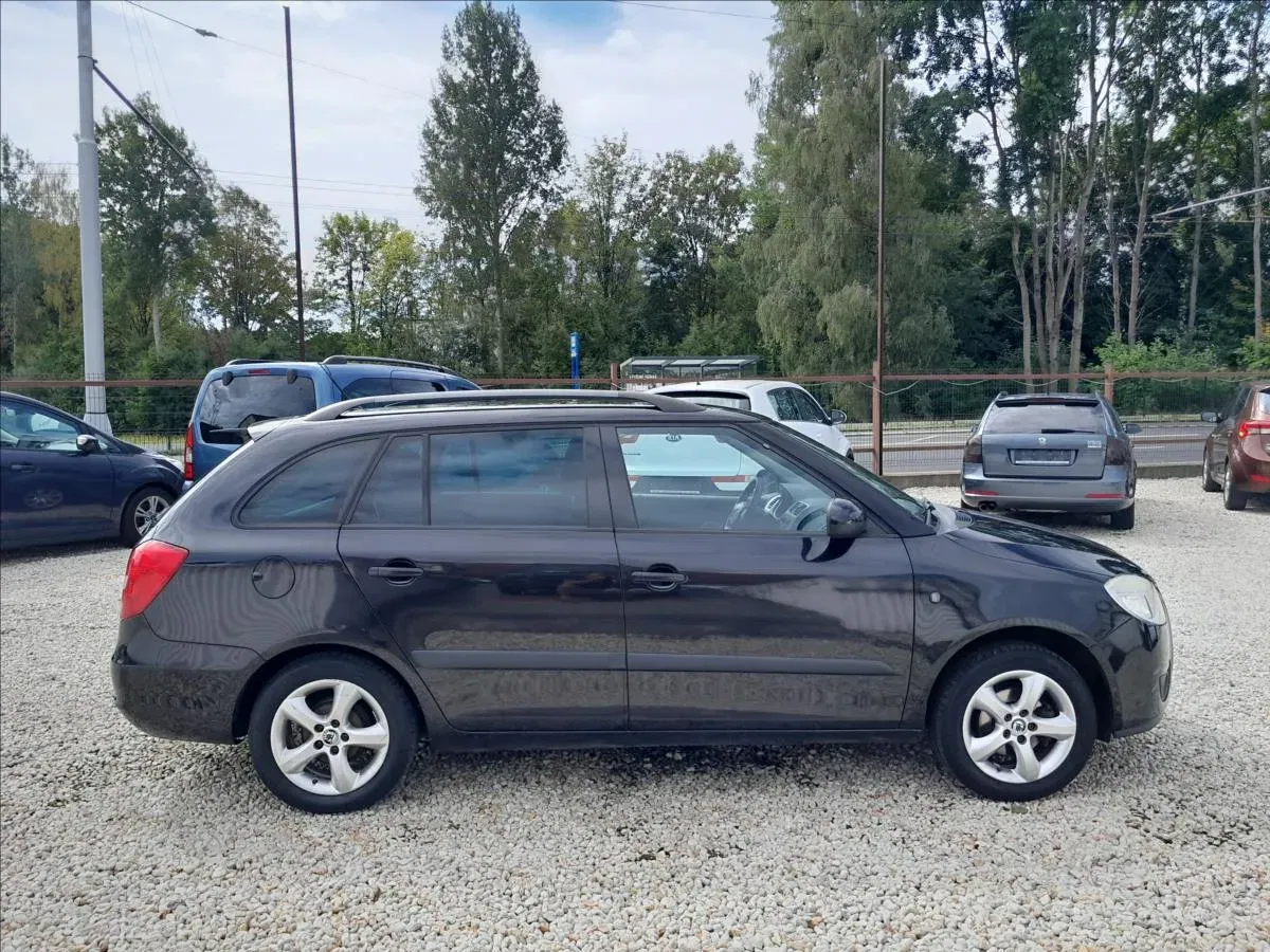 Škoda Fabia - Náhled 8