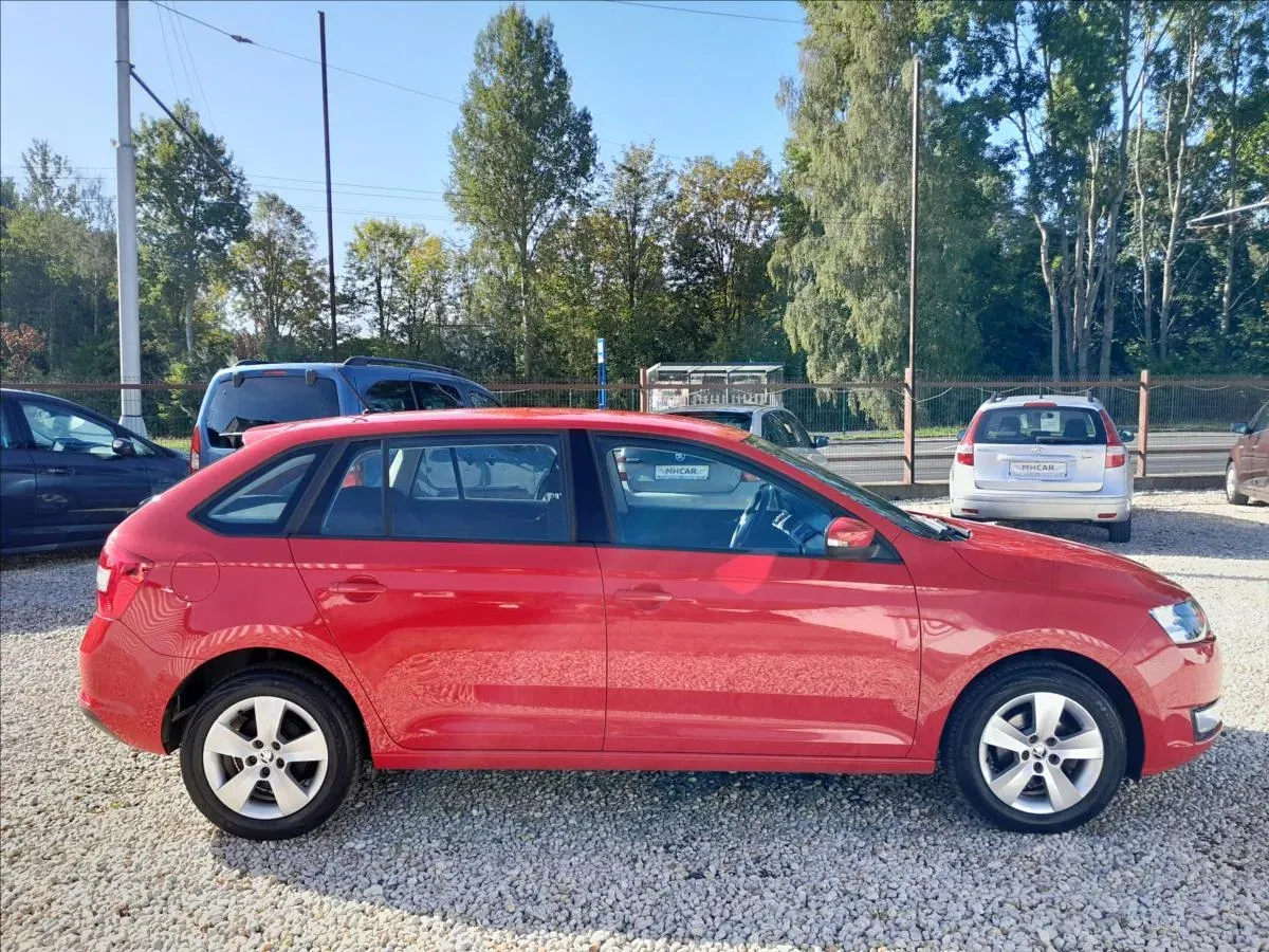 Škoda Rapid - Náhled 8