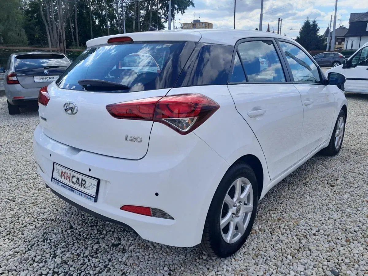 Hyundai i20 - Náhled 7