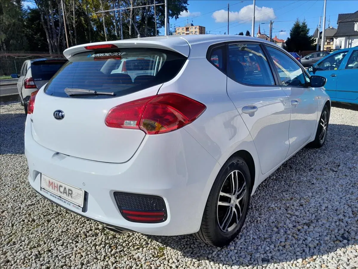 Kia Ceed - Náhled 7