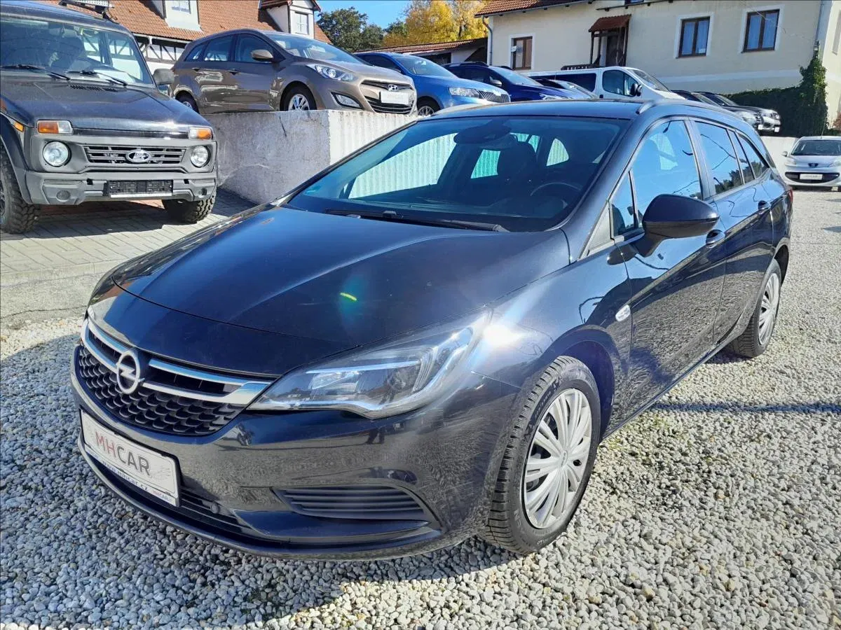 Opel Astra - Náhled 3