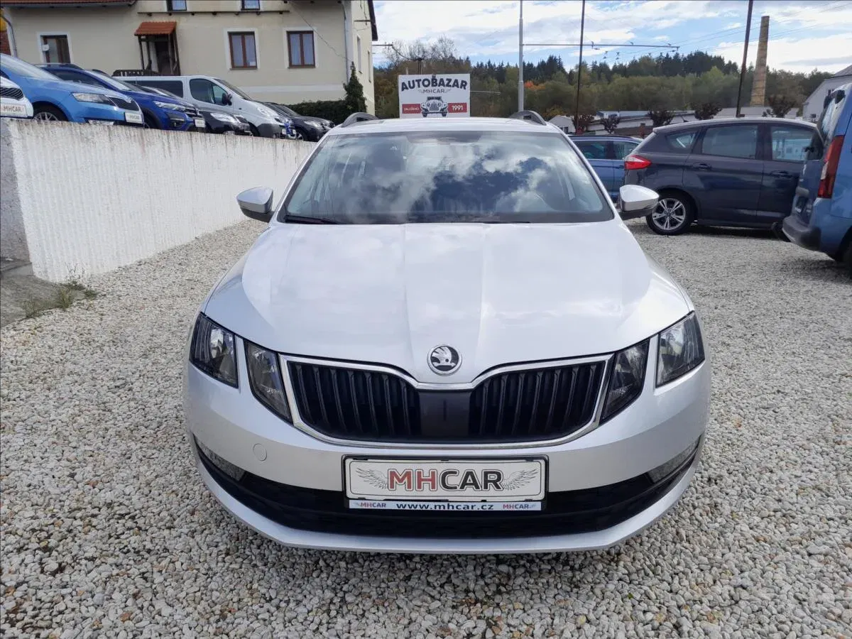 Škoda Octavia - Náhled 2