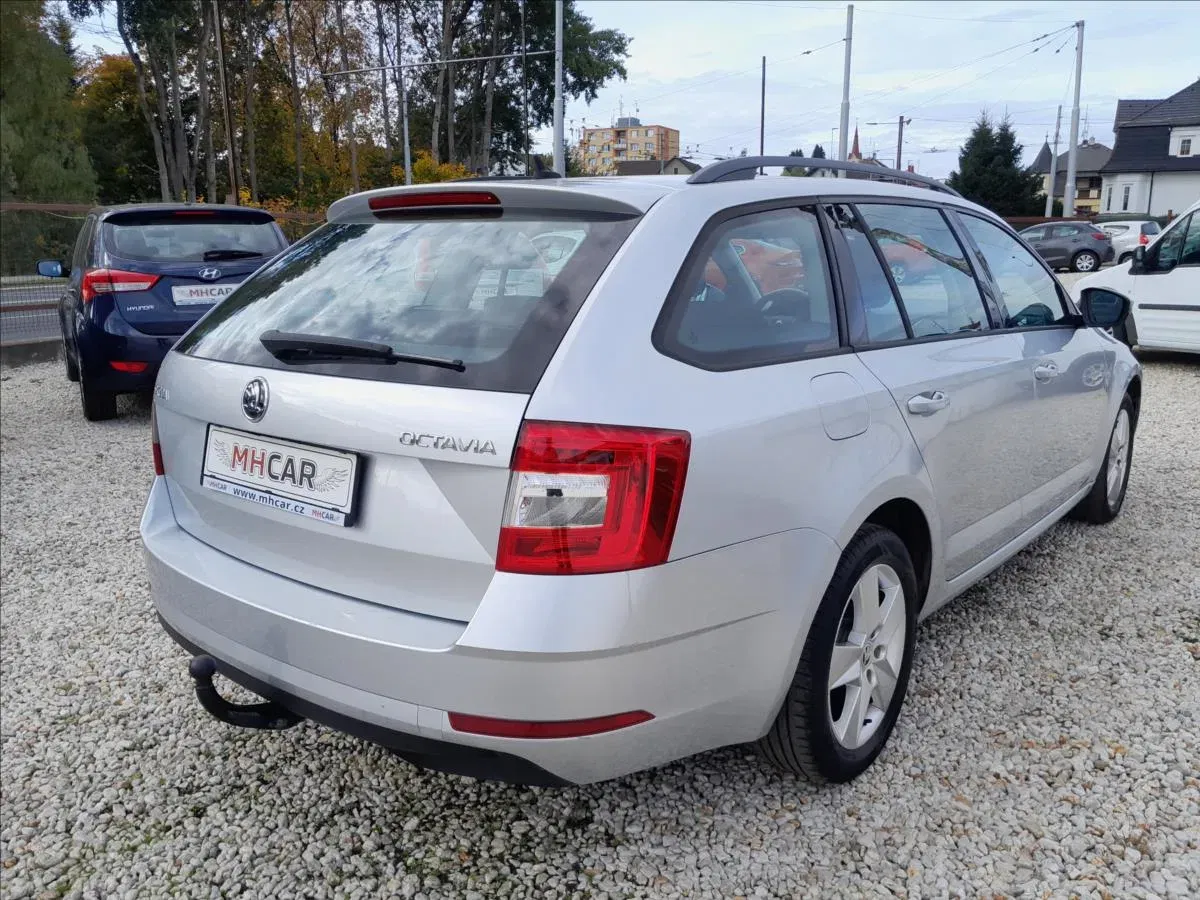 Škoda Octavia - Náhled 7