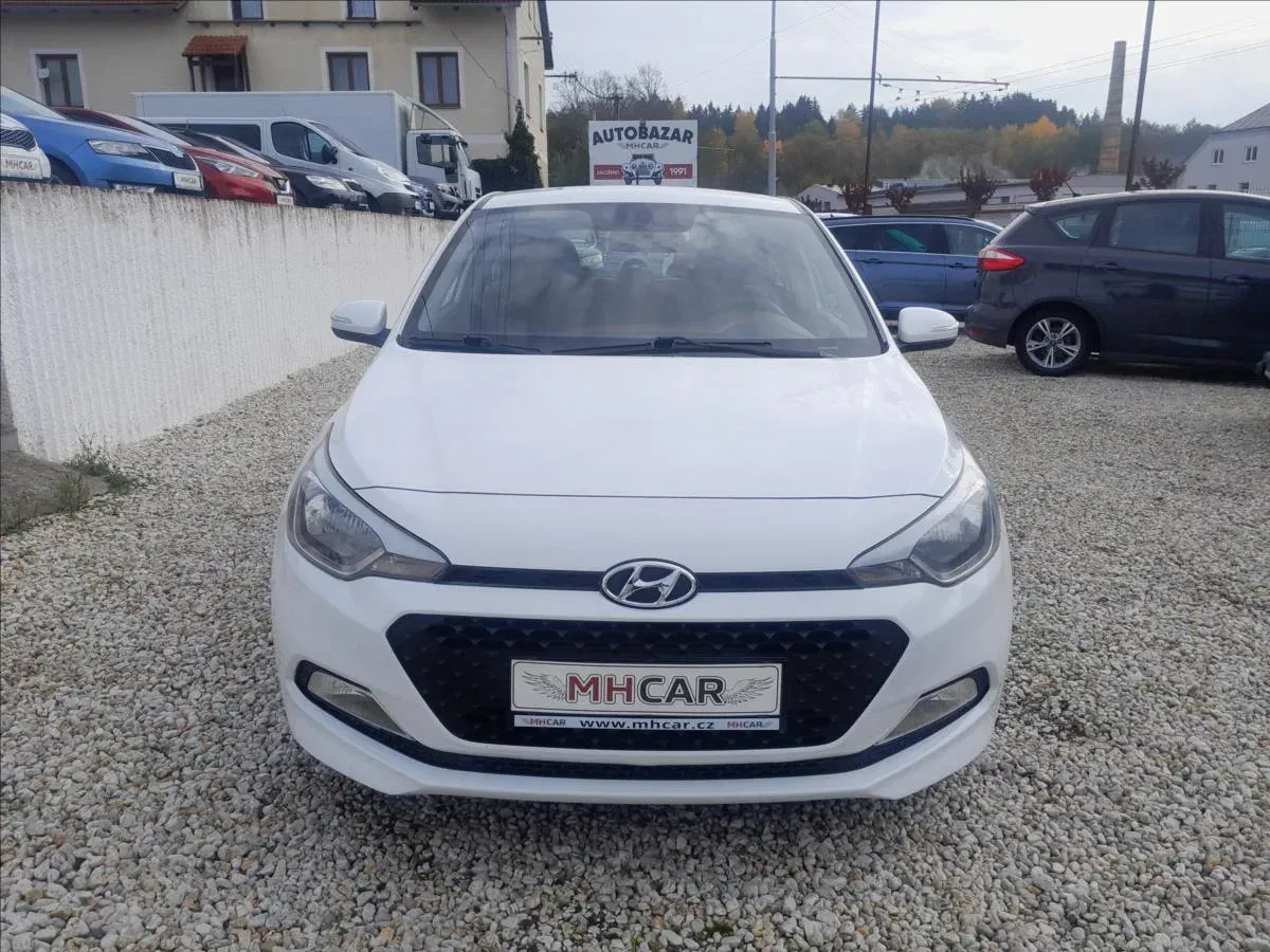 Hyundai i20 - Náhled 2