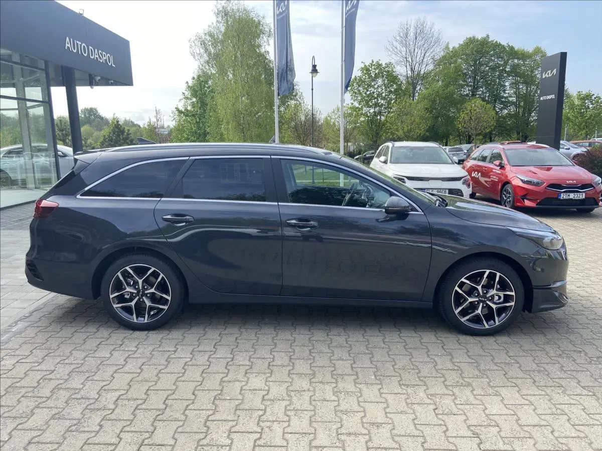 Kia Ceed - Náhled 2