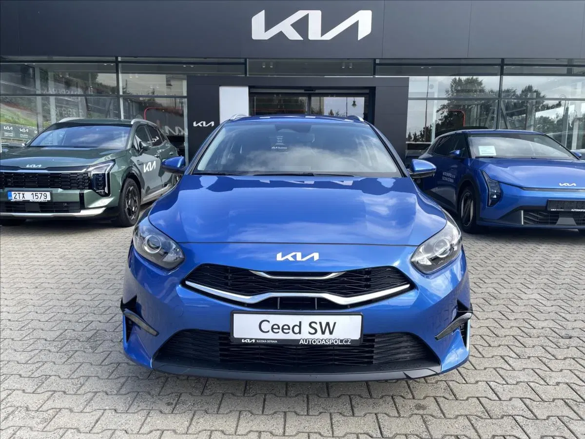 Kia Ceed - Náhled 8