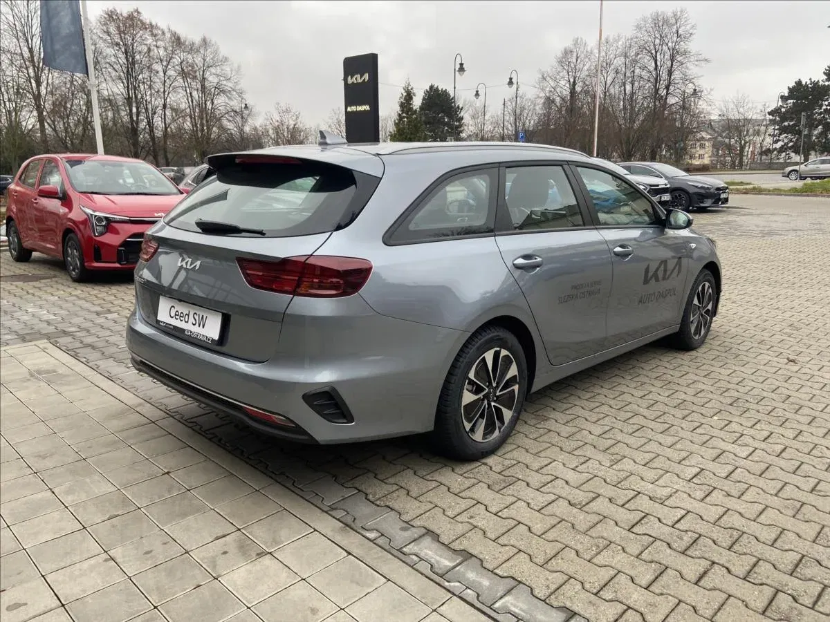 Kia Ceed SW - Náhled 3
