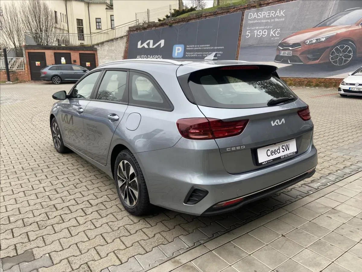 Kia Ceed SW - Náhled 5