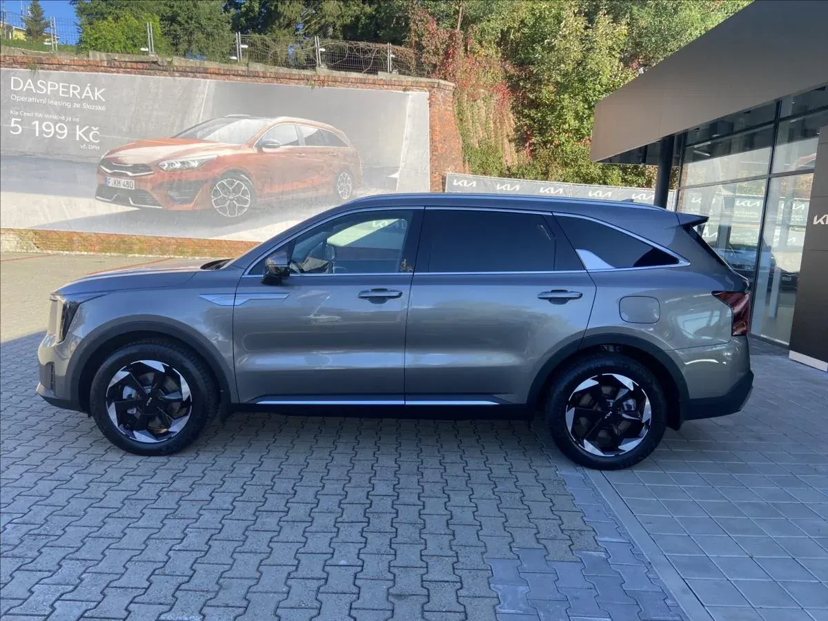 Kia Sorento - Náhled 6