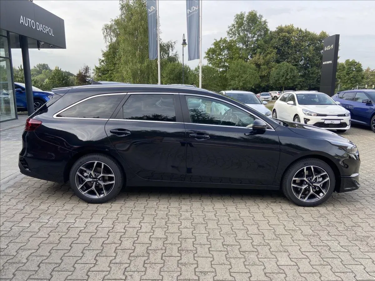Kia Ceed - Náhled 2