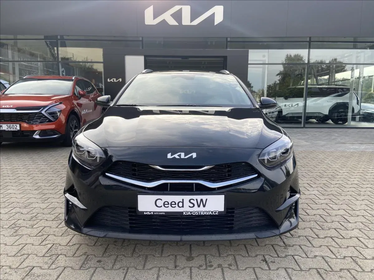 Kia Ceed - Náhled 8