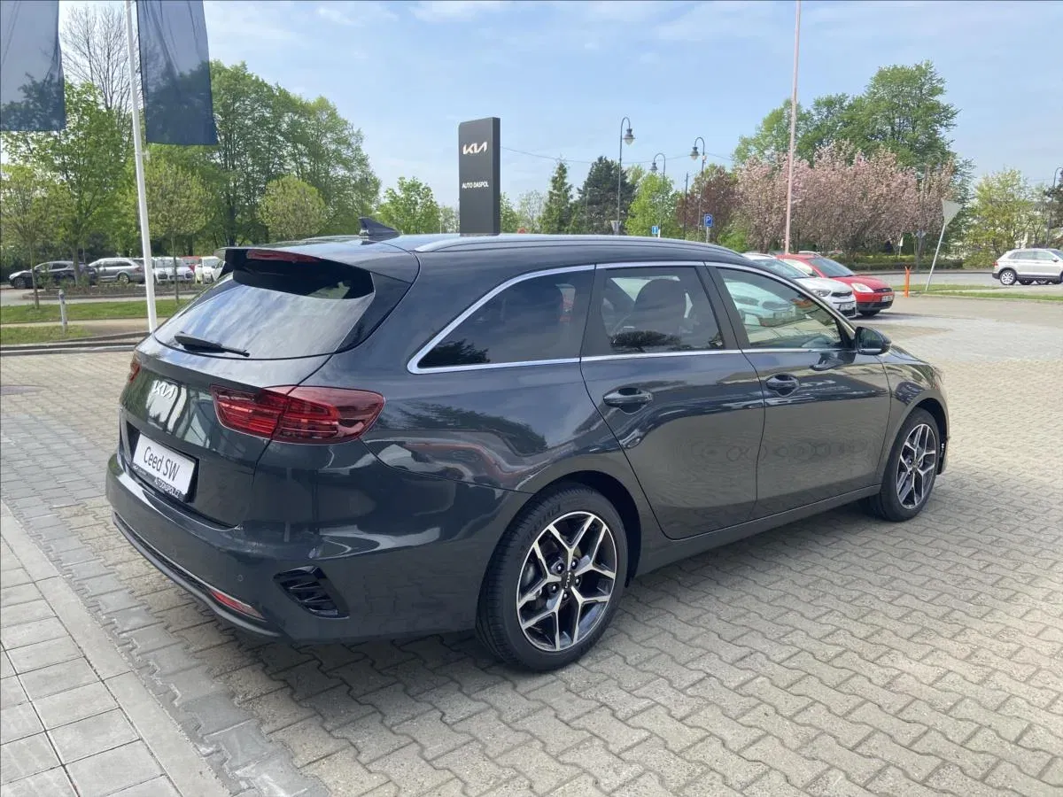 Kia Ceed - Náhled 3