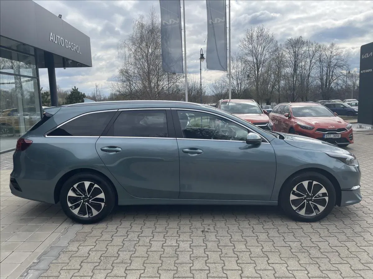 Kia Ceed - Náhled 2