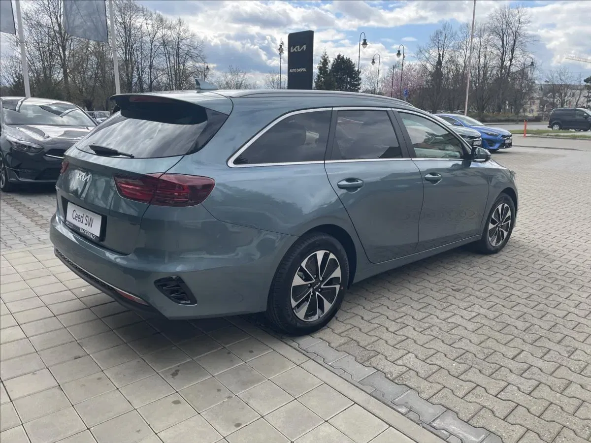 Kia Ceed - Náhled 3