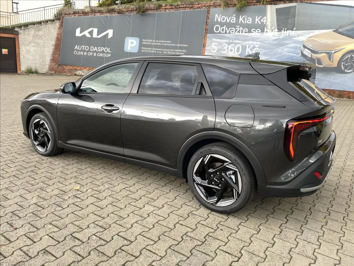 Kia K4 - Náhled 5