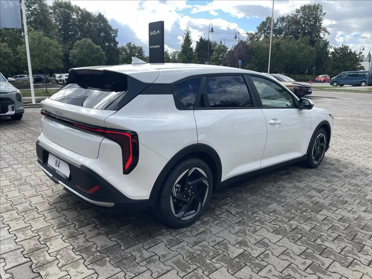 Kia K4 - Náhled 3