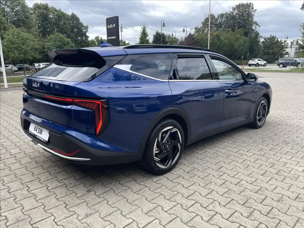 Kia K4 Sportswagon - Náhled 3