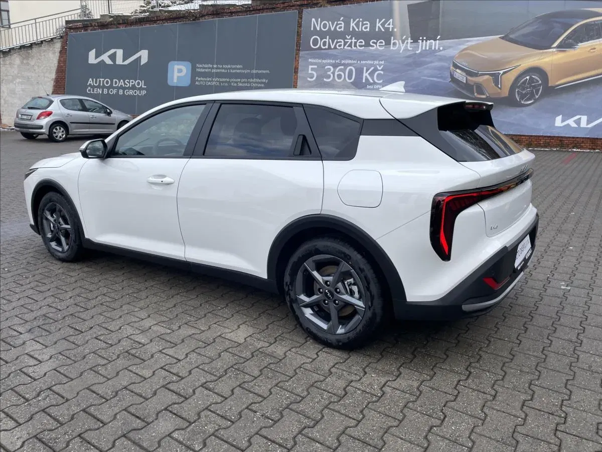 Kia K4 - Náhled 5