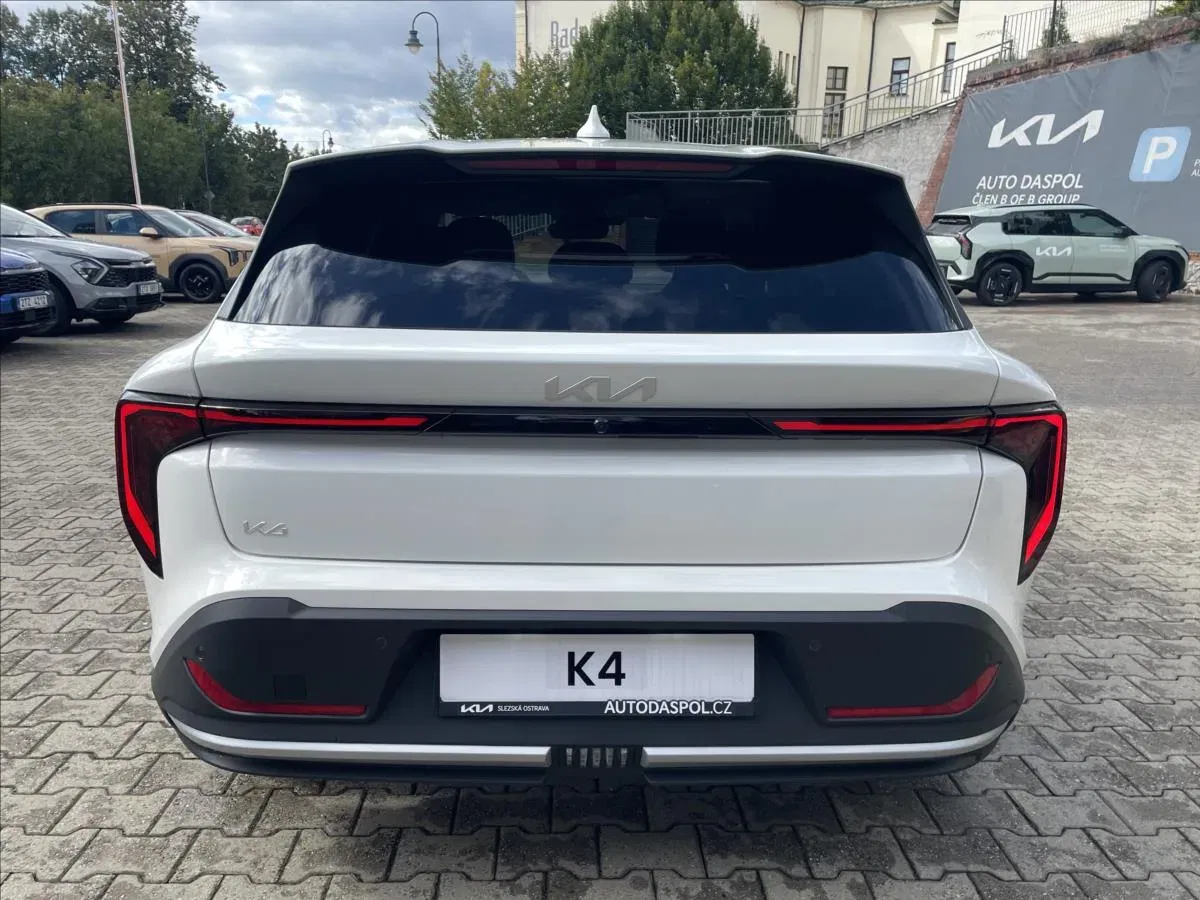Kia K4 - Náhled 4