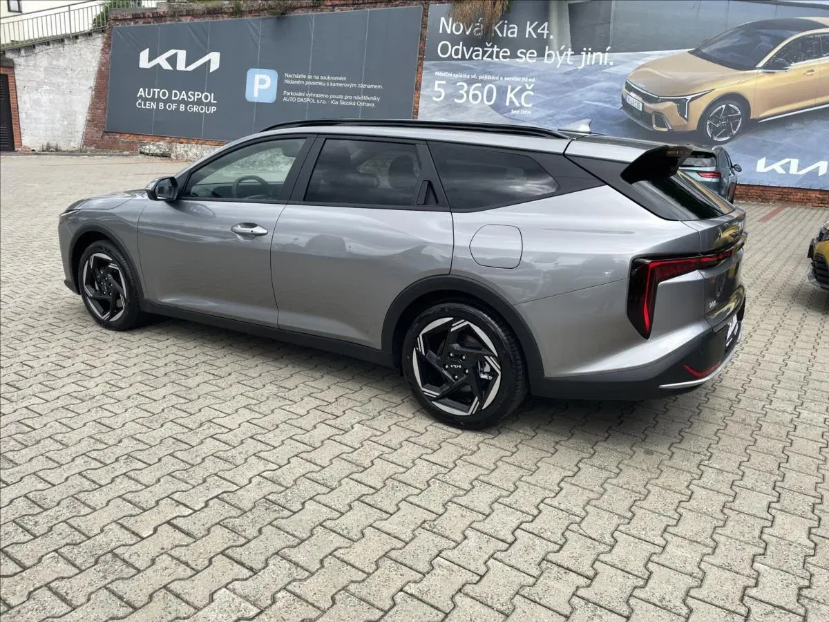 Kia K4 Sportswagon - Náhled 5