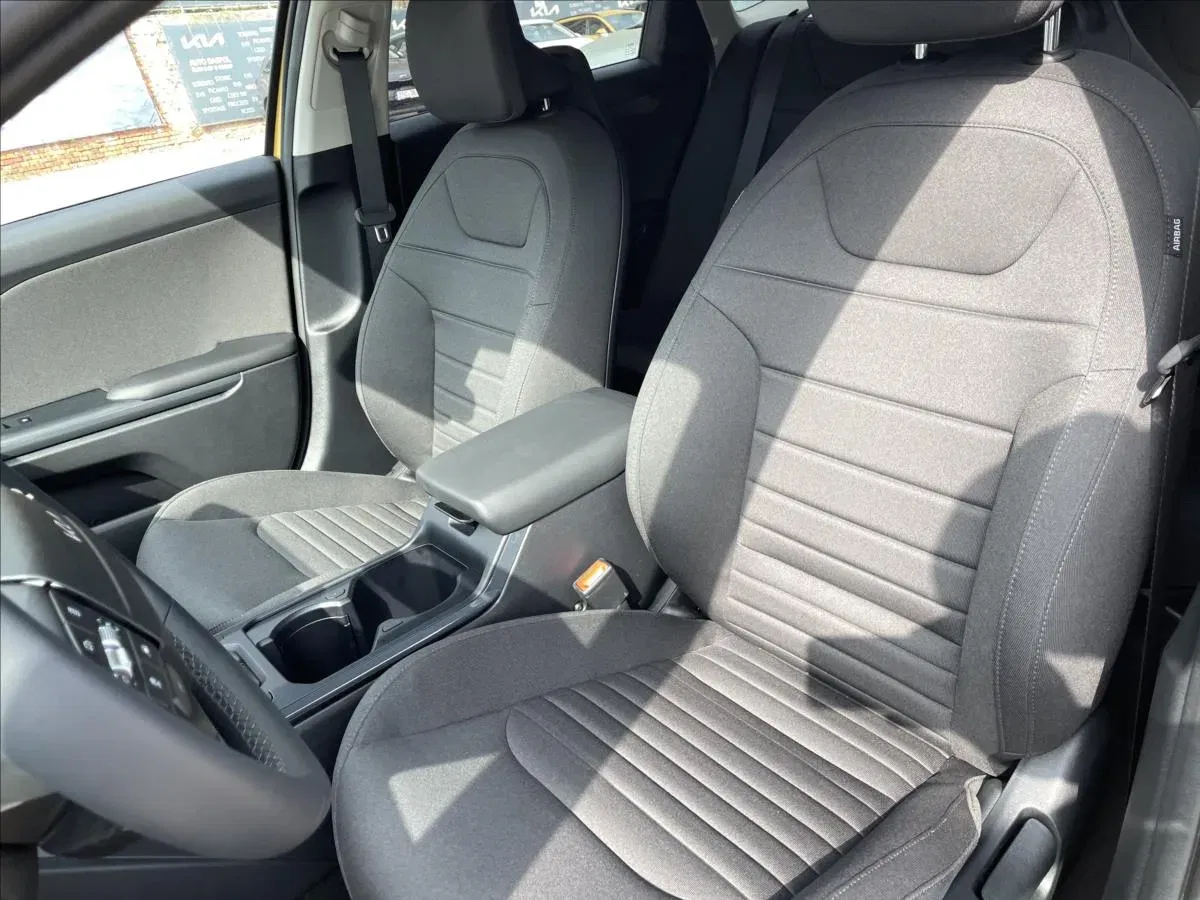Kia K4 Sportswagon - Náhled 5