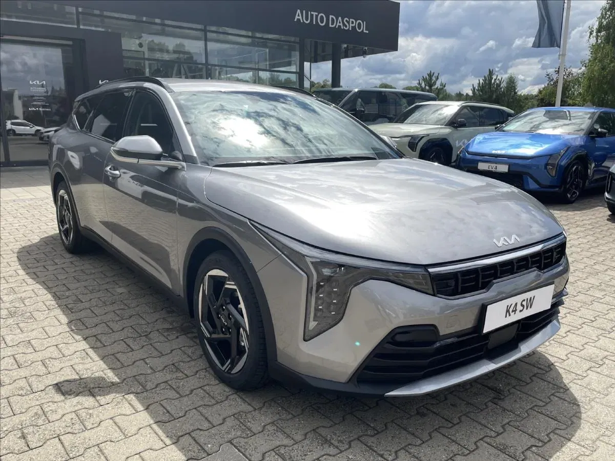 Kia K4 Sportswagon 1,6 T-GDi 7DCT TOP 132 KW, 2026