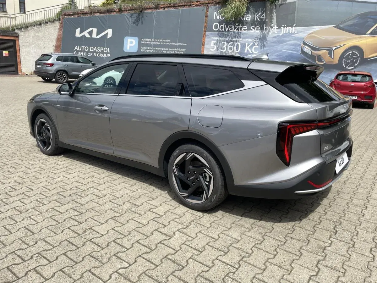 Kia K4 Sportswagon - Náhled 5