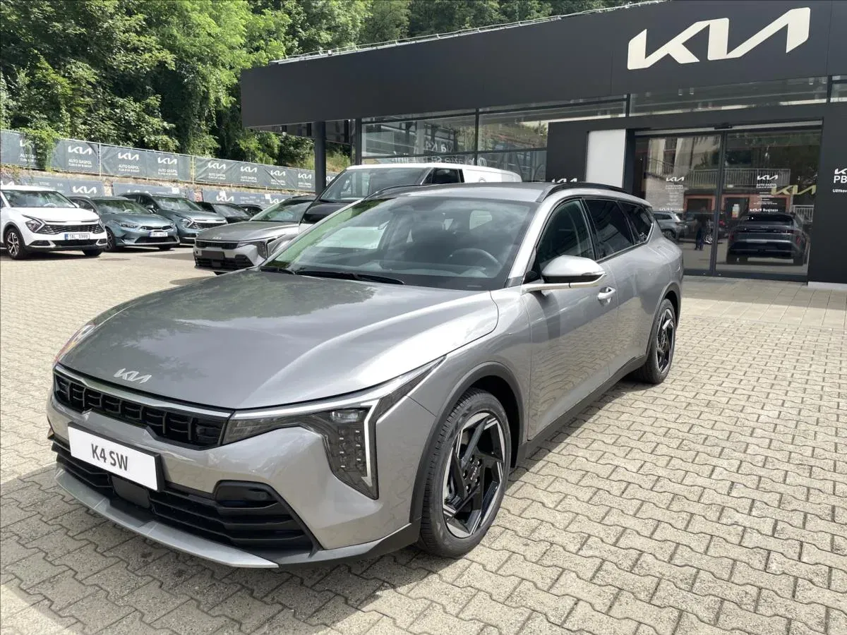 Kia K4 Sportswagon - Náhled 7