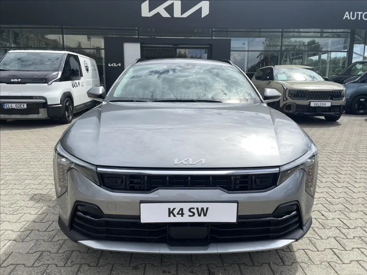 Kia K4 Sportswagon - Náhled 8