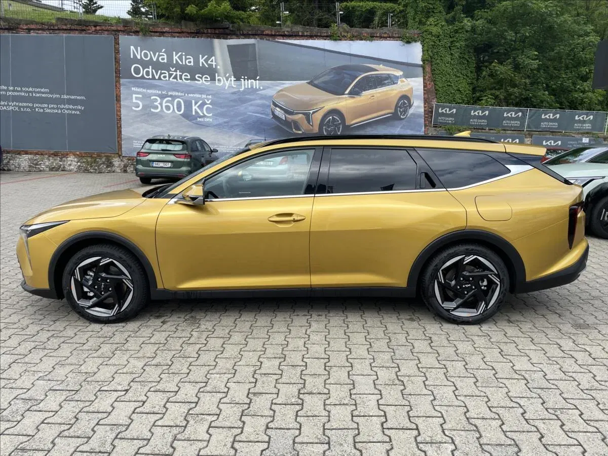 Kia K4 Sportswagon - Náhled 6