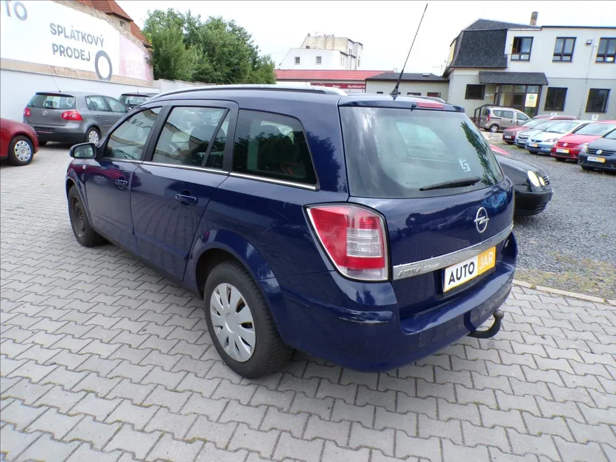 Opel Astra - Náhled 4