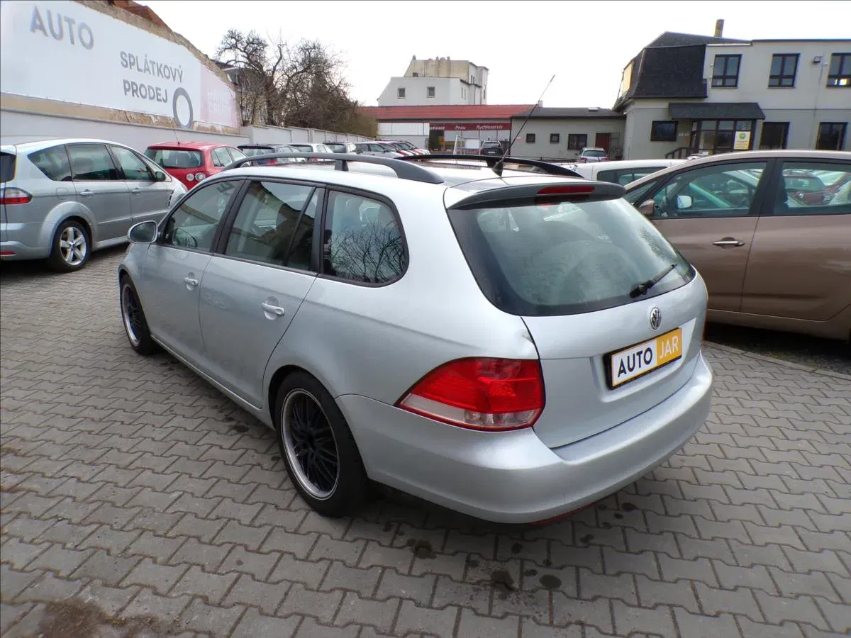 Volkswagen Golf - Náhled 4
