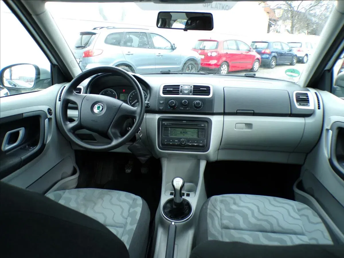 Škoda Fabia - Náhled 7