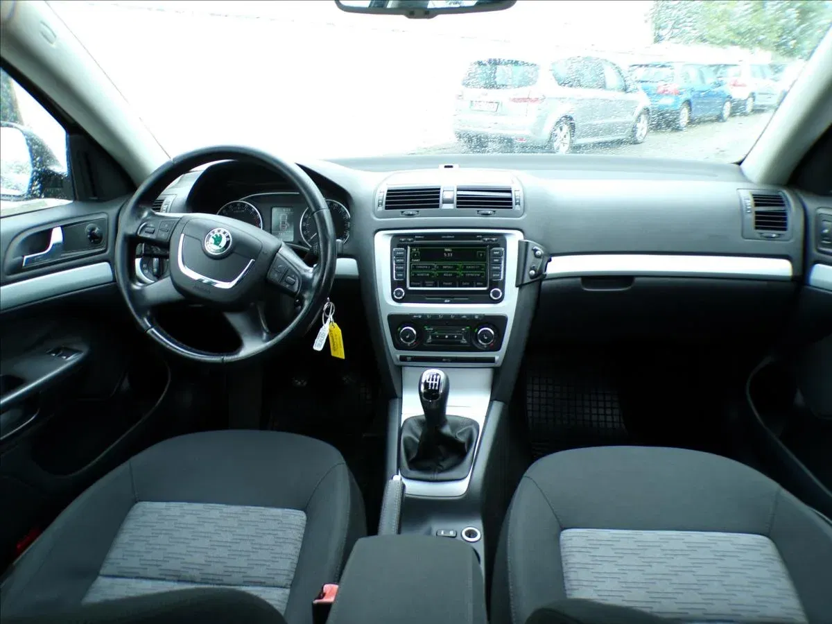 Škoda Octavia - Náhled 7