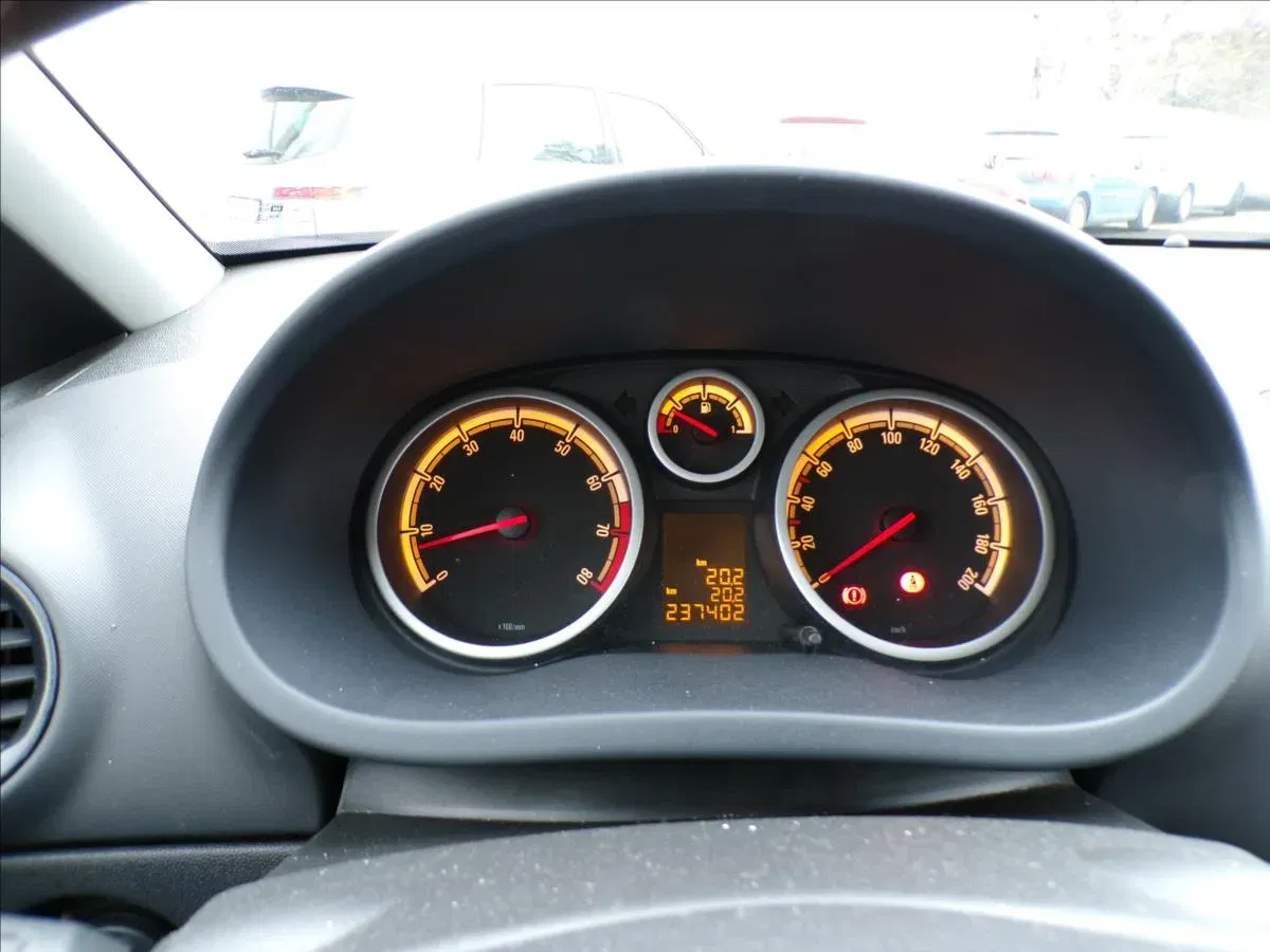 Opel Corsa - Náhled 7