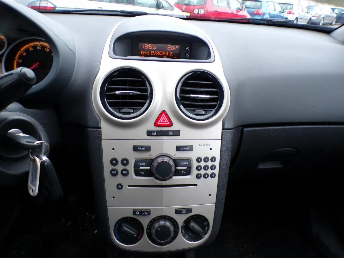 Opel Corsa - Náhled 8