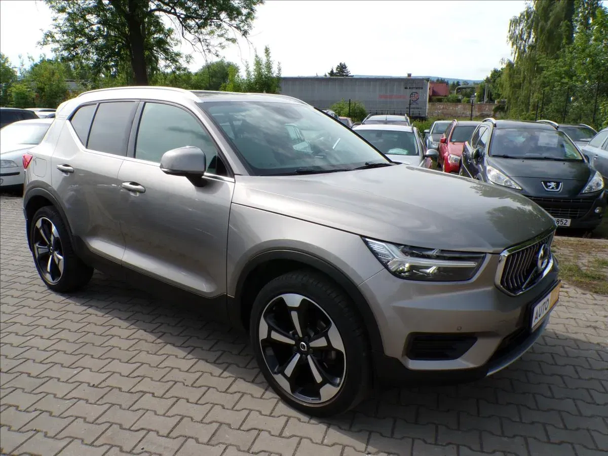 Volvo XC40 - Obrázek 1