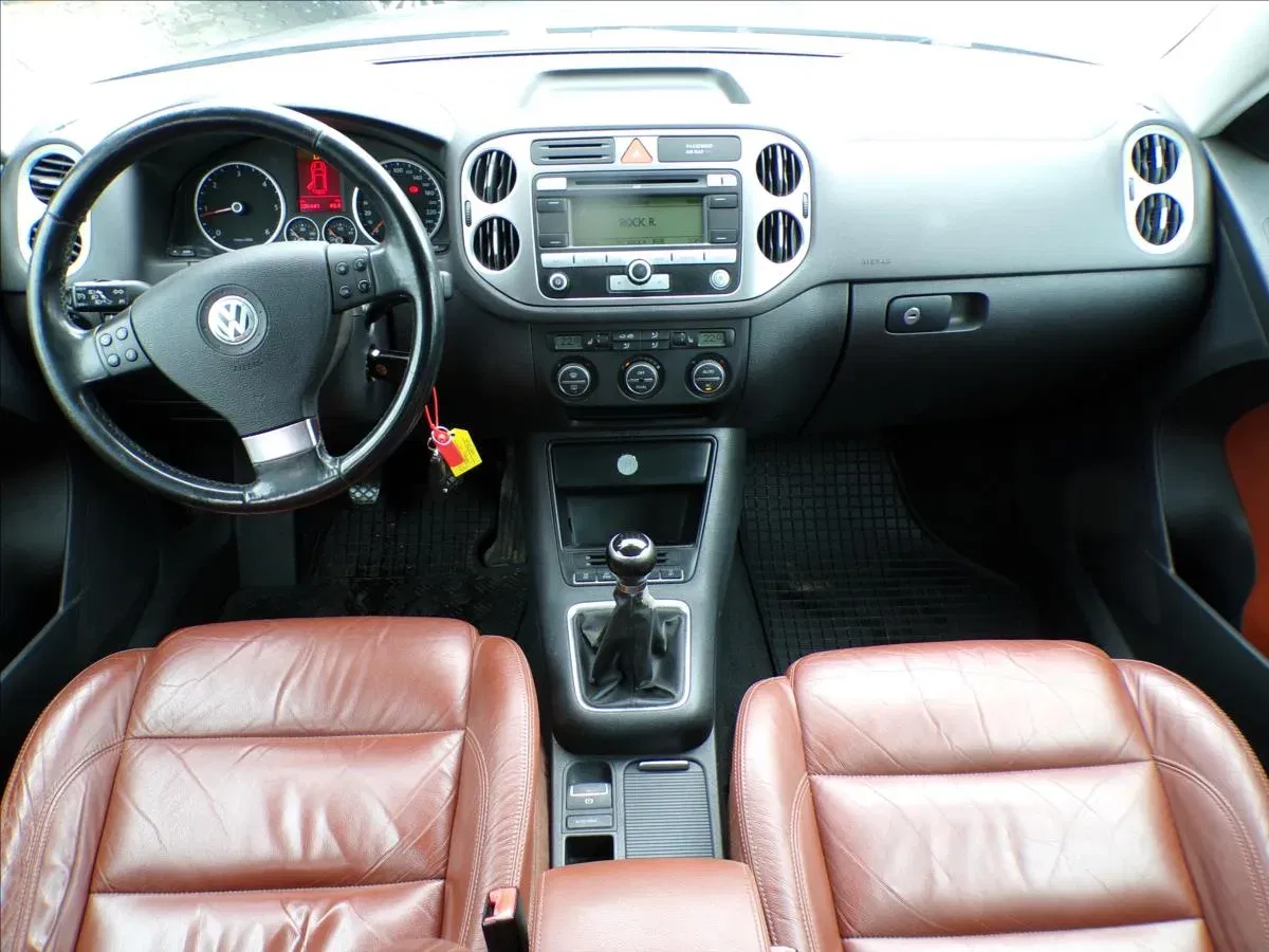 Volkswagen Tiguan - Náhled 7