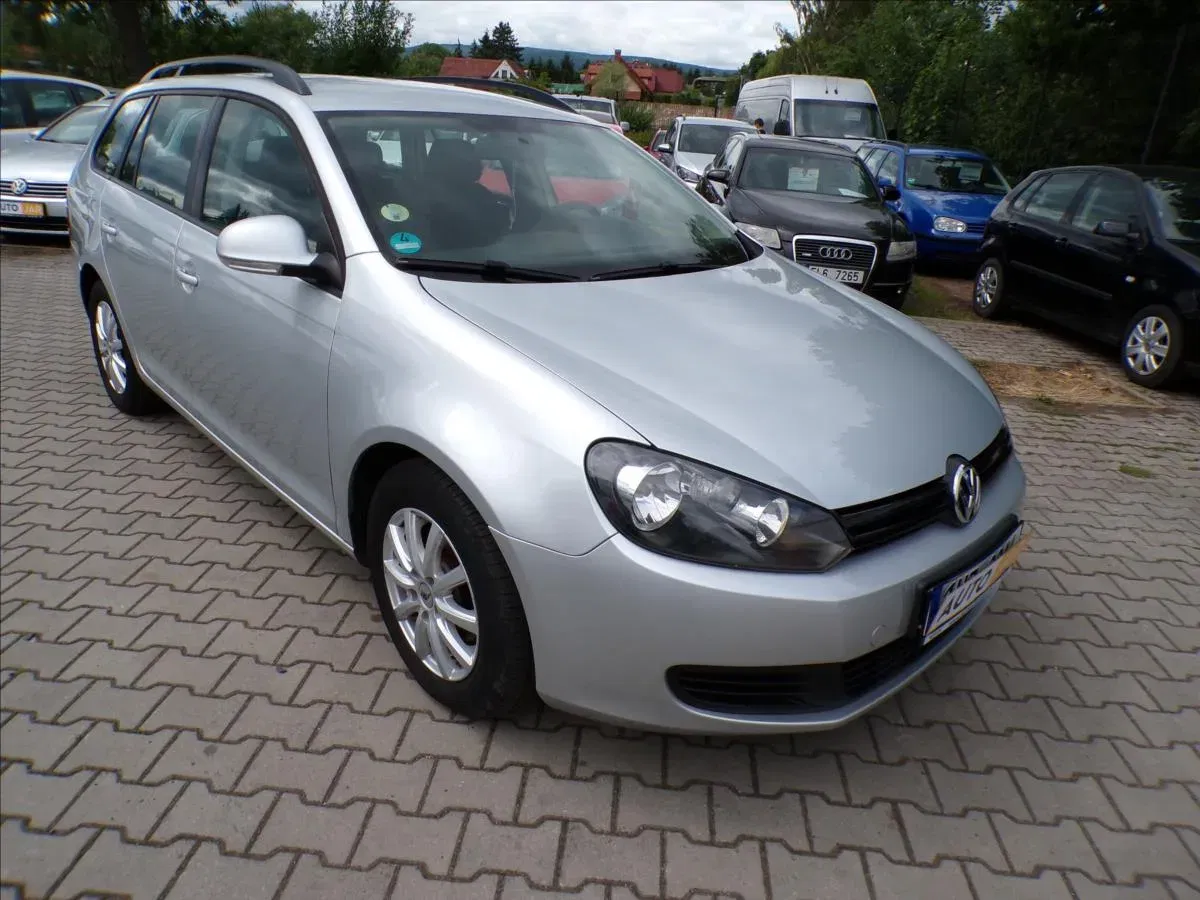 Volkswagen Golf - Obrázek 1