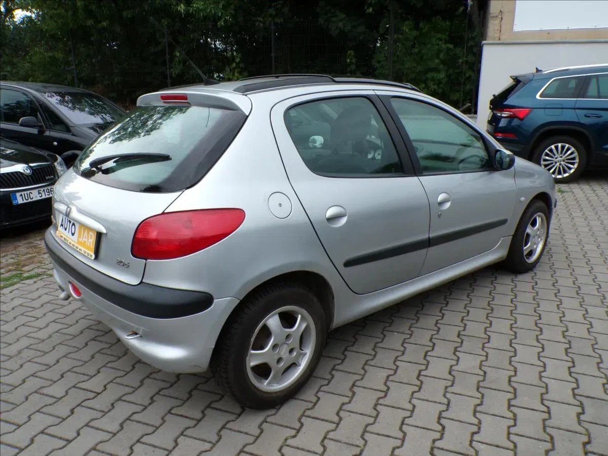 Peugeot 206 - Náhled 4