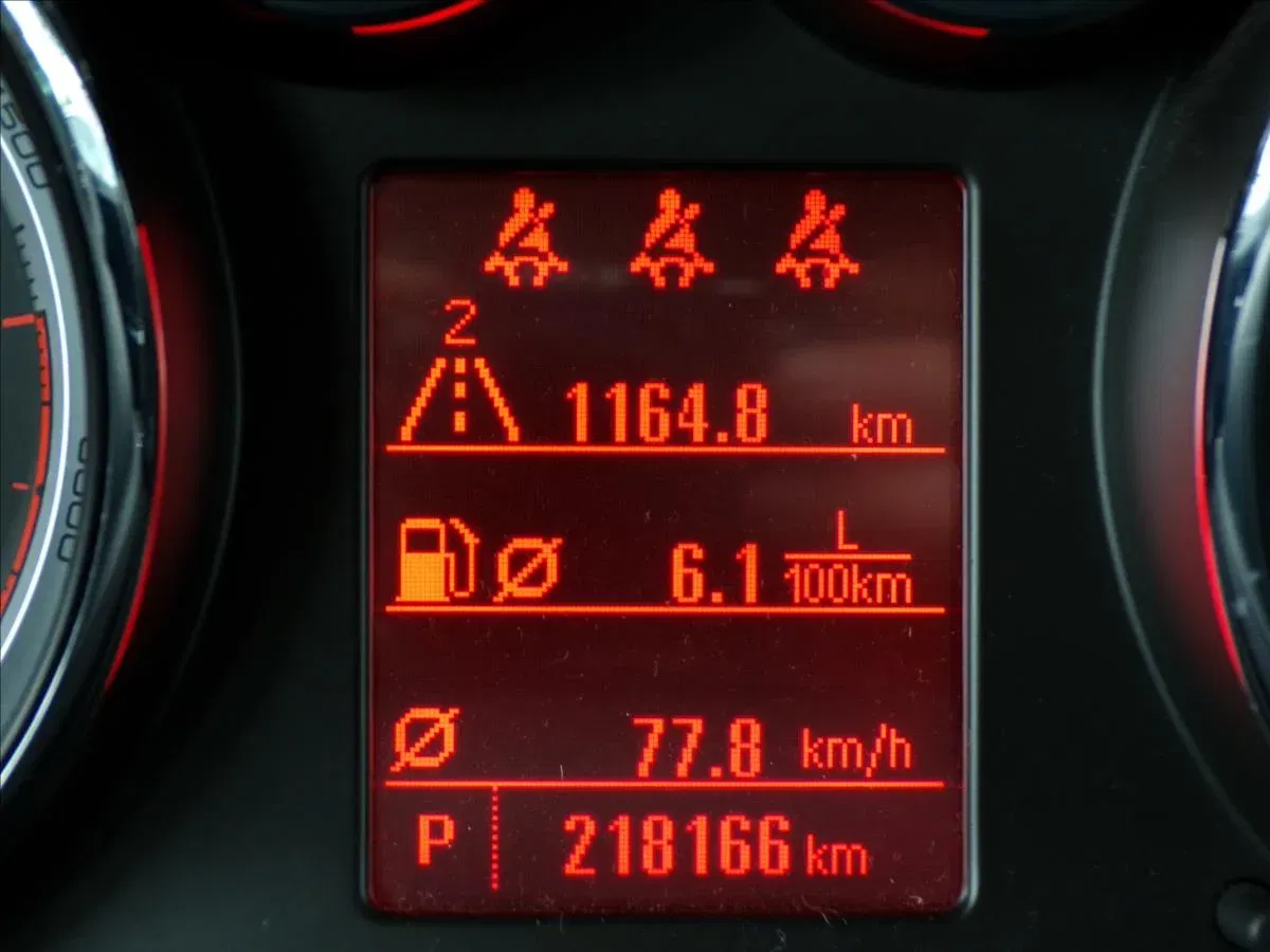 Opel Zafira - Náhled 8