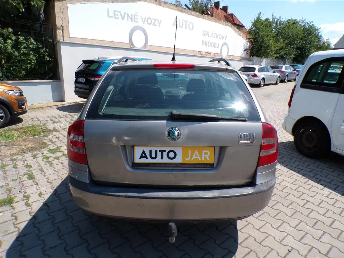 Škoda Octavia - Náhled 6