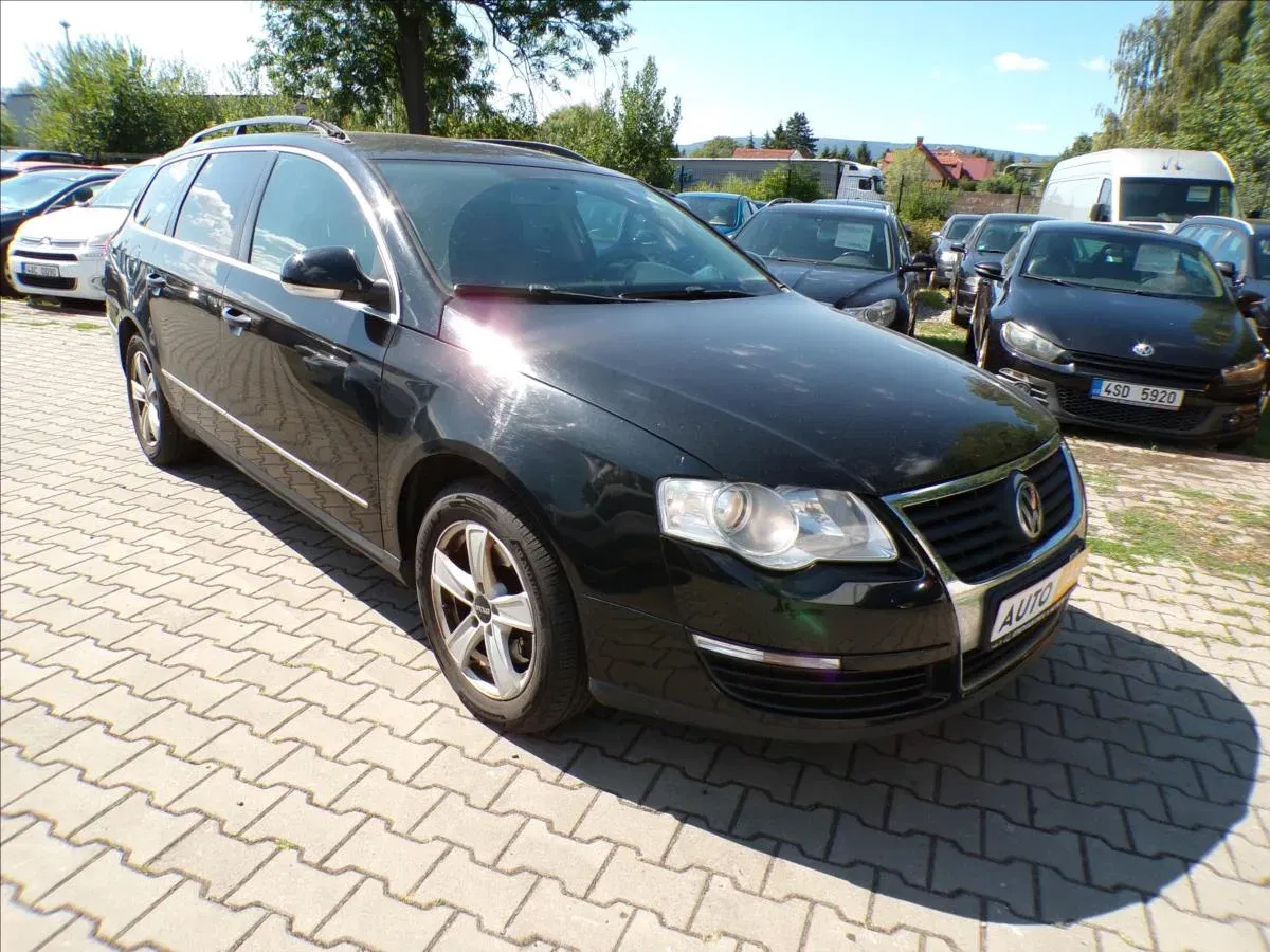 Volkswagen Passat - Obrázek 1