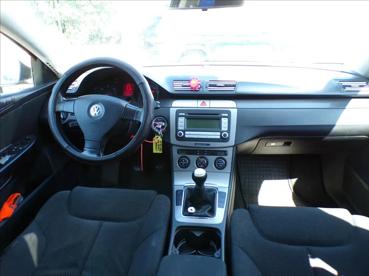 Volkswagen Passat - Náhled 7