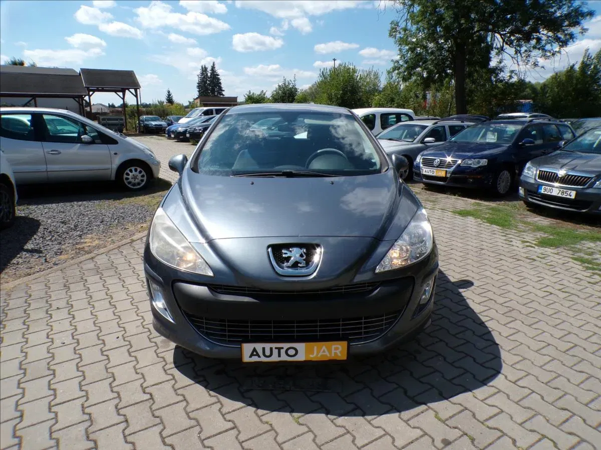 Peugeot 308 - Náhled 2