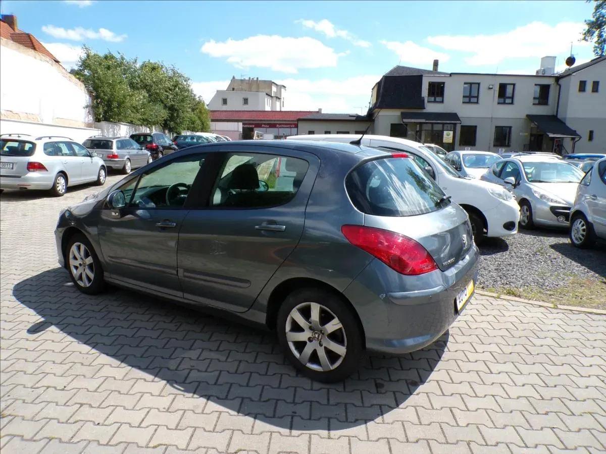 Peugeot 308 - Náhled 6