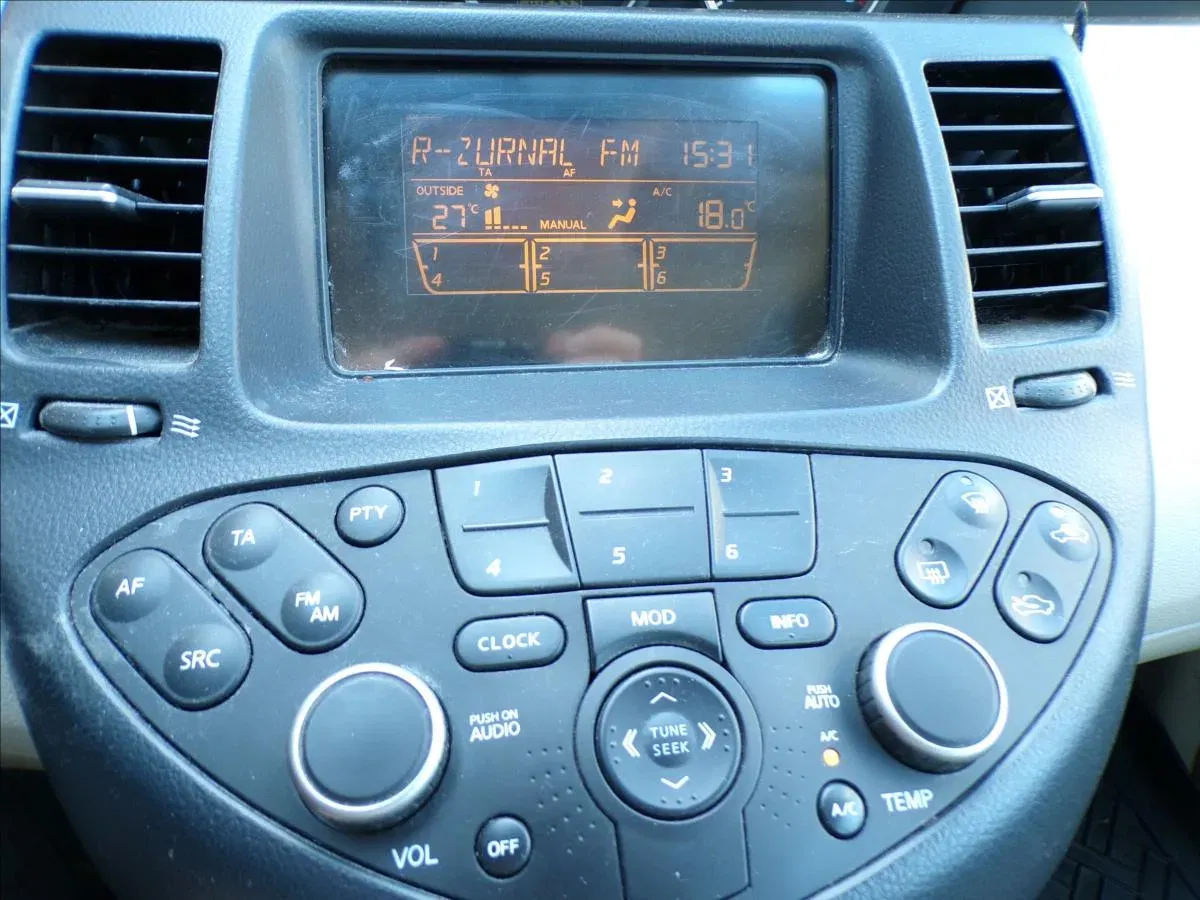 Nissan Primera - Náhled 8