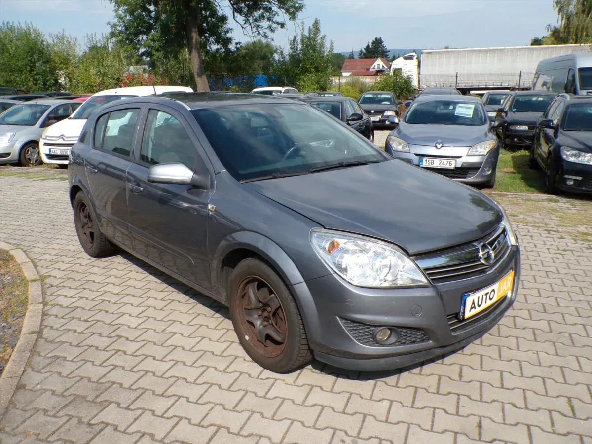 Opel Astra - Obrázek 1